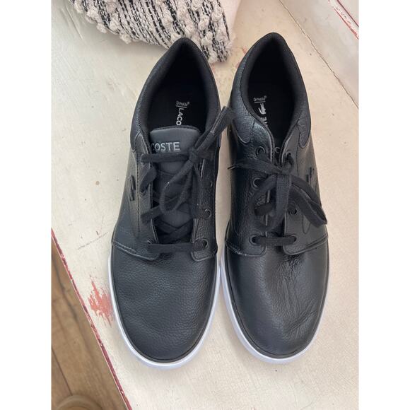 Lacoste womens 8.5 black leather sneakers - Picture 2 of 4